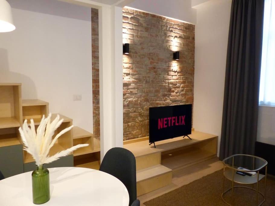 Apartment Fiera - Citylife Luxury Loft Near Duomo